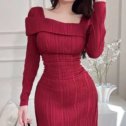 فساتين نسائية